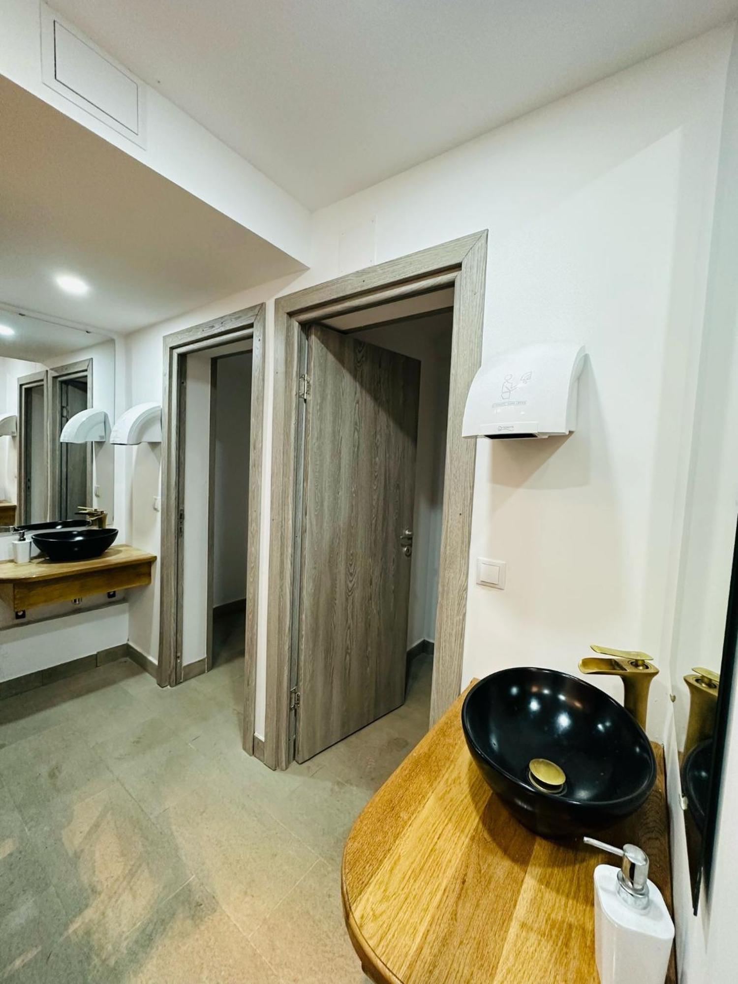 Rapsodia Sinaia Bed & Breakfast Bagian luar foto