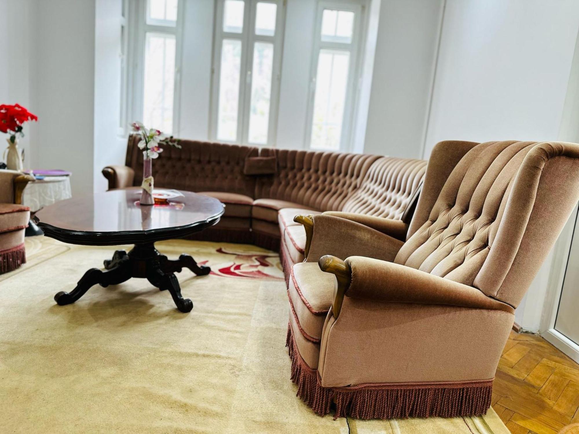 Rapsodia Sinaia Bed & Breakfast Bagian luar foto